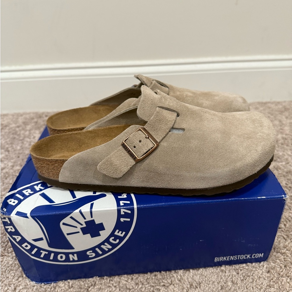 Birkenstock Boston Taupe Suede